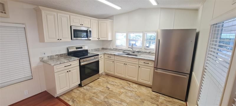 5362 SE 65th Avenue, Okeechobee, FL 34974 Photo