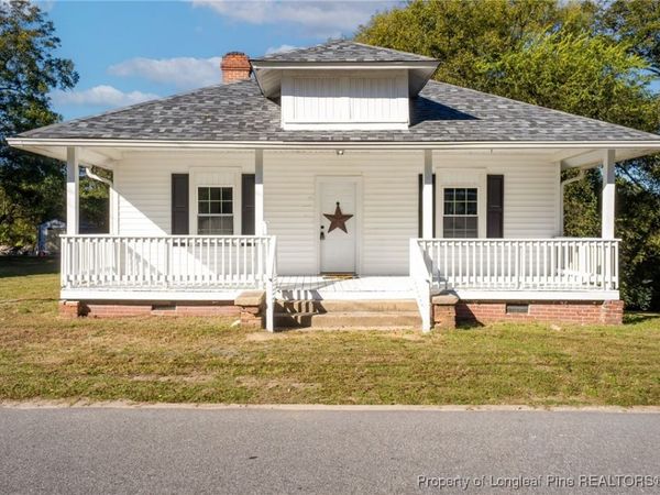 102 N 17th Street, Erwin, NC 28339