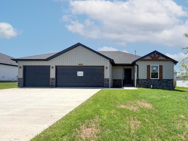 534 Columbine Street, Rogersville, MO 65742