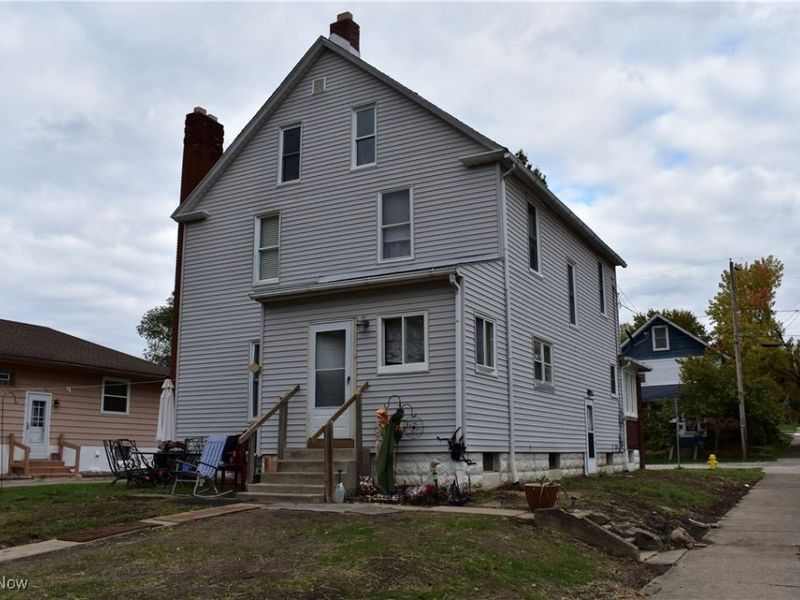 714 Orchard Avenue, Barberton, OH 44203 Photo 4