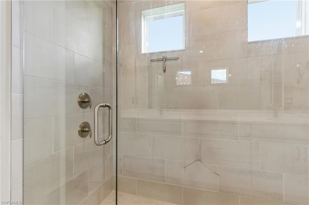 2055 Grove Dr, Naples, FL 34120 Photo