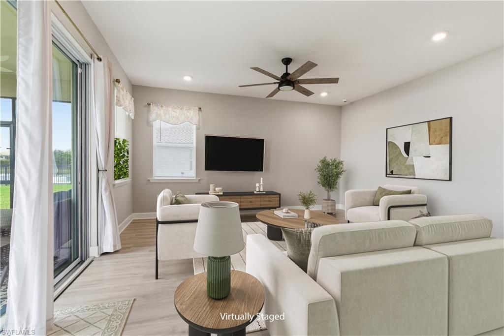 2055 Grove Dr, Naples, FL 34120 Photo