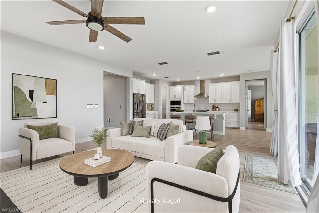 2055 Grove Dr, Naples, FL 34120 Photo