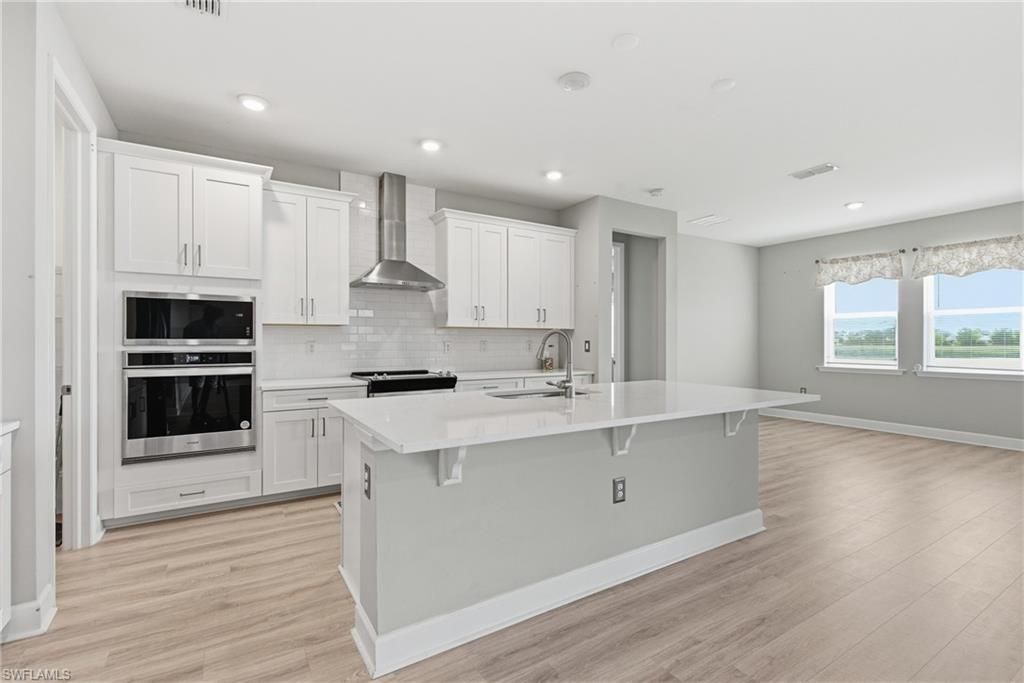 2055 Grove Dr, Naples, FL 34120 Photo