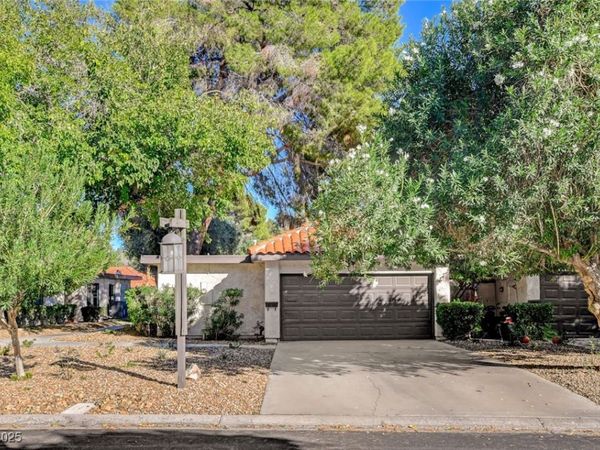 3448 Manzano Circle, Las Vegas, NV 89121