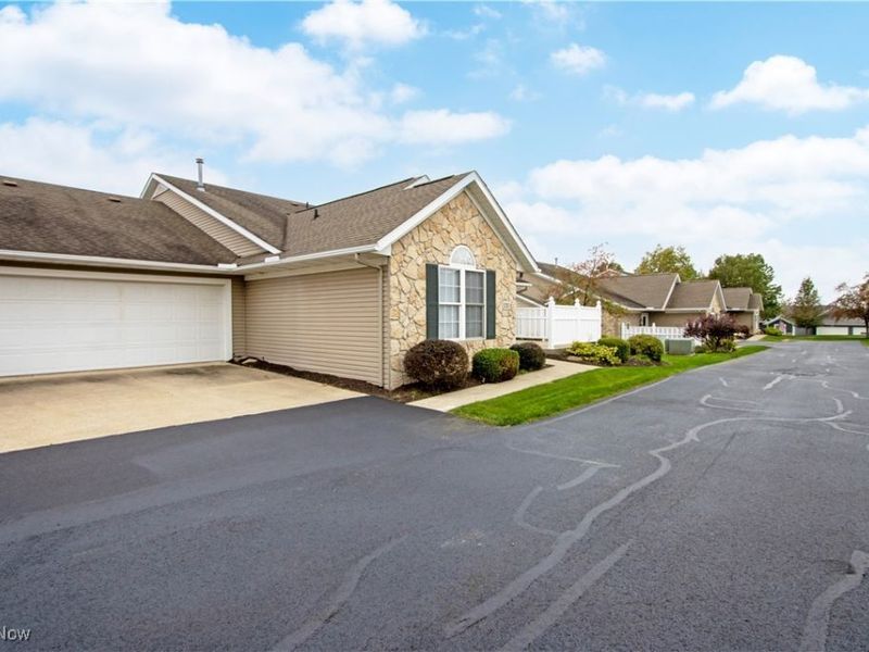 2447 Wetherington Lane, Unit 131, Wooster, OH 44691 Photo 2