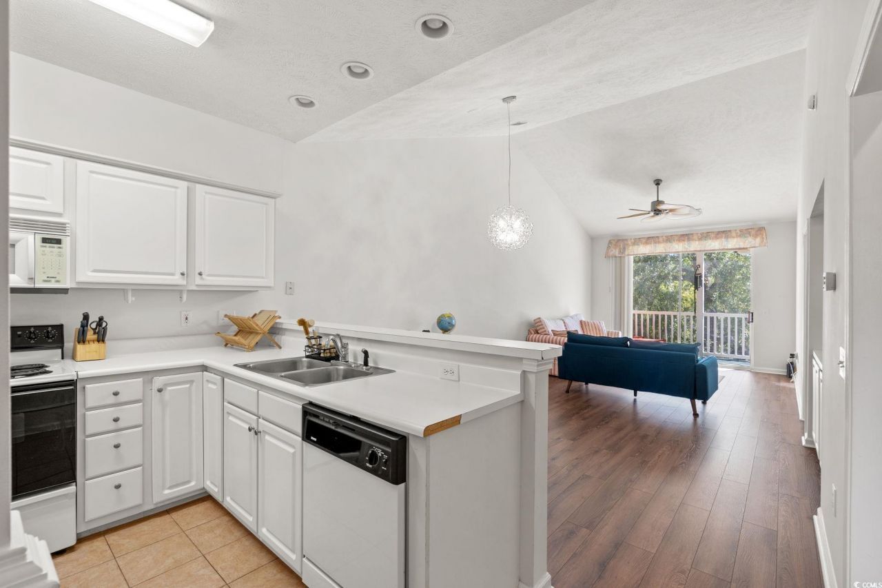 620 River Oaks Dr. Photo 5