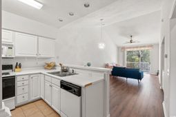 620 River Oaks Dr. photo 4