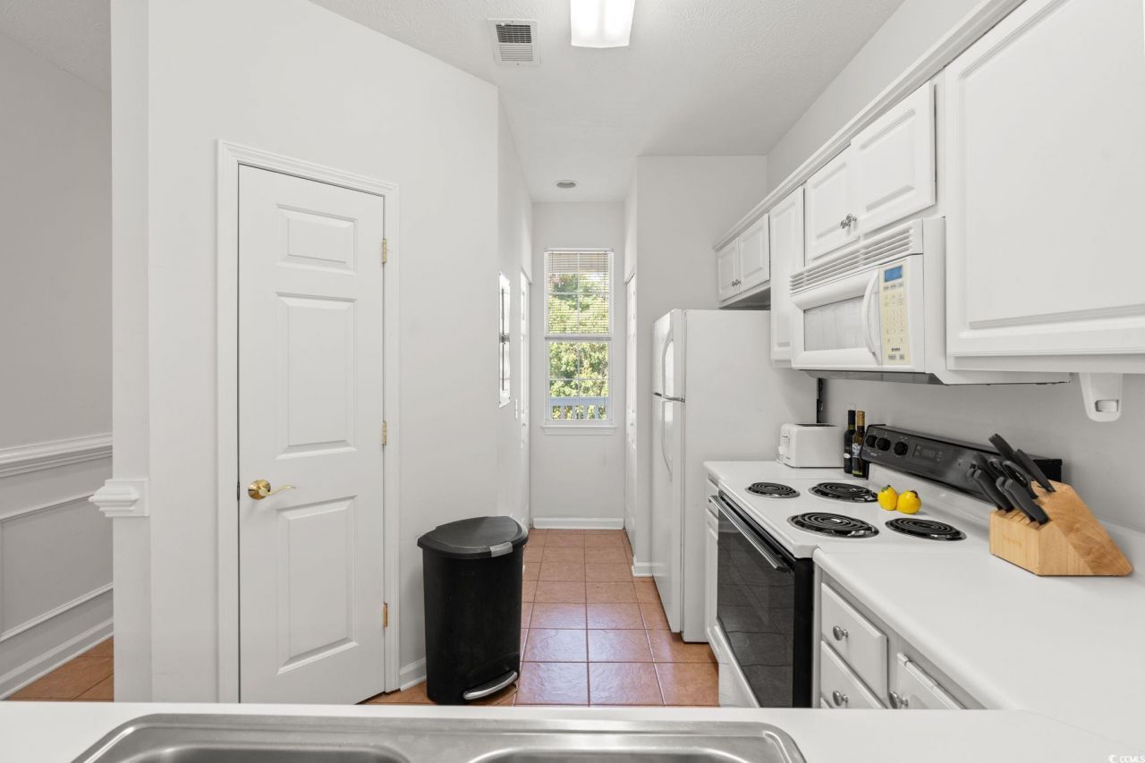 620 River Oaks Dr. Photo 7