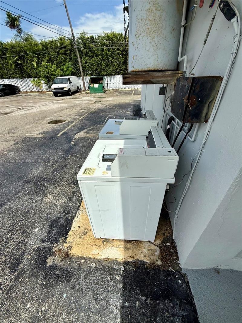 6780 SW 44th St, Unit 8, Miami, FL 33155 Photo