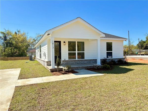 1813 Woodcock Place, Mobile, AL 36606