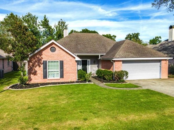 903 Canberra Road, Lafayette, LA 70503