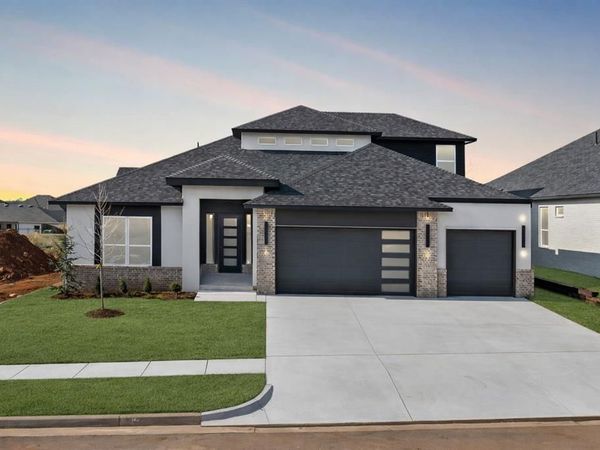 15609 Egerton Place, Edmond, OK 73013