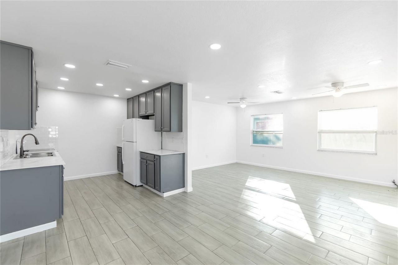 2701 13th Street W, Palmetto, FL 34221 Photo