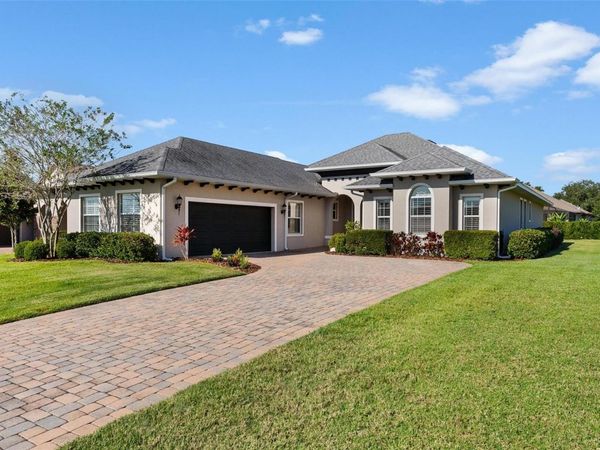 39517 HILLRISE LANE, LADY LAKE, FL 32159