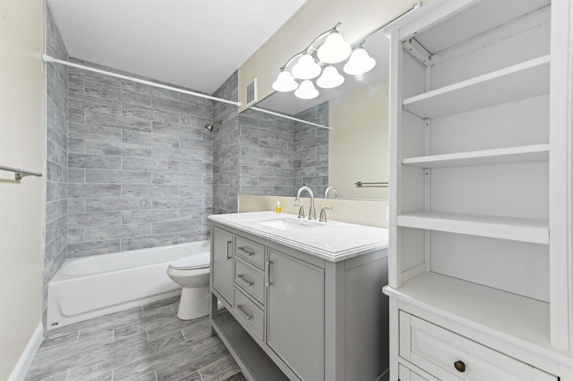 38 Essex Court, Unit A, Royal Palm Beach, FL 33411 Photo