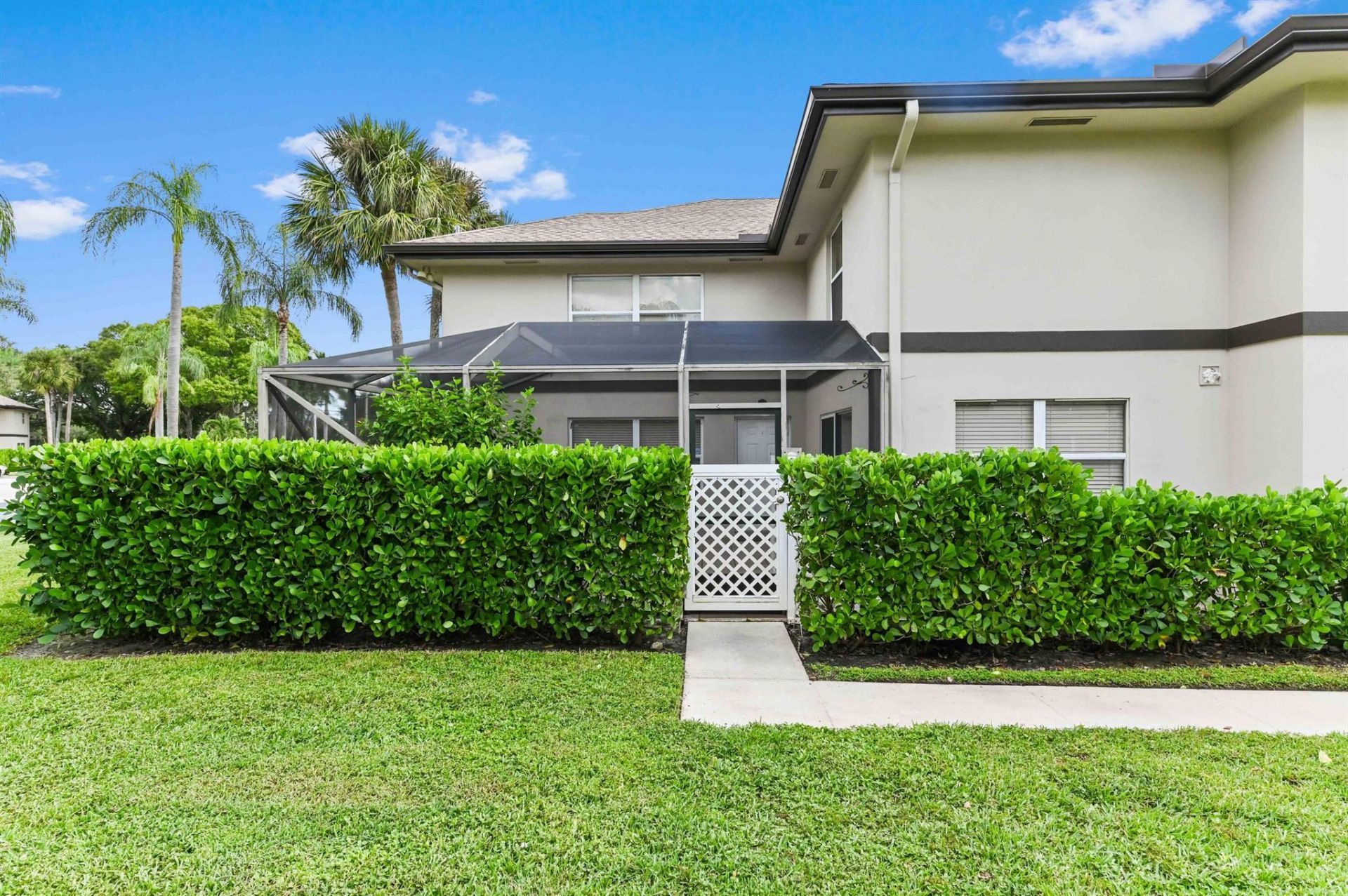 38 Essex Court, Unit A, Royal Palm Beach, FL 33411 Photo