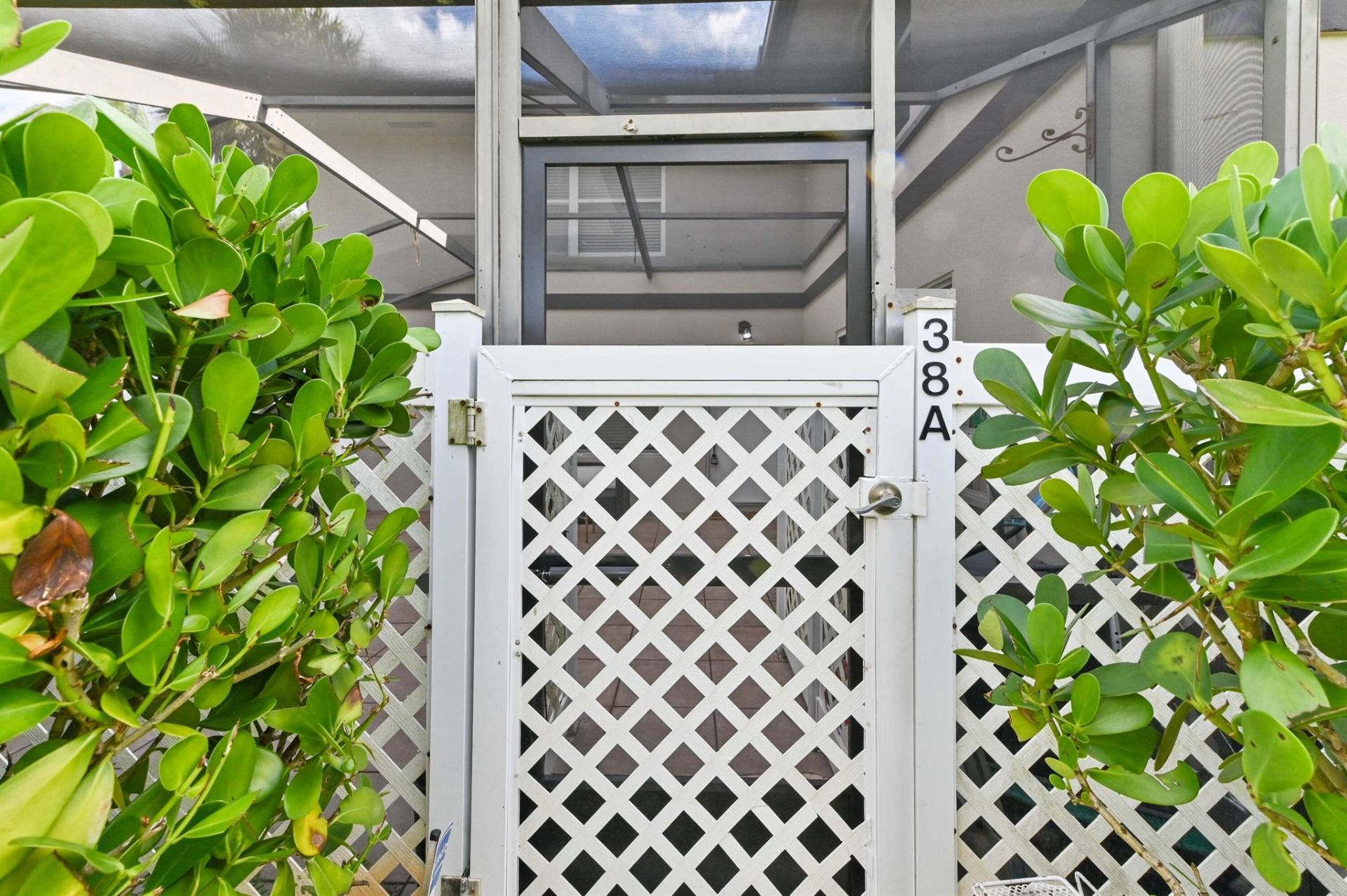 38 Essex Court, Unit A, Royal Palm Beach, FL 33411 Photo