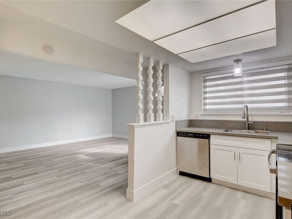 579 Roxella Lane, Unit B, Las Vegas, NV 89110