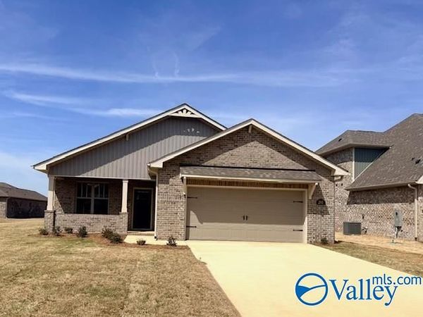 205 Emma Harris Circle, Triana, AL 35756