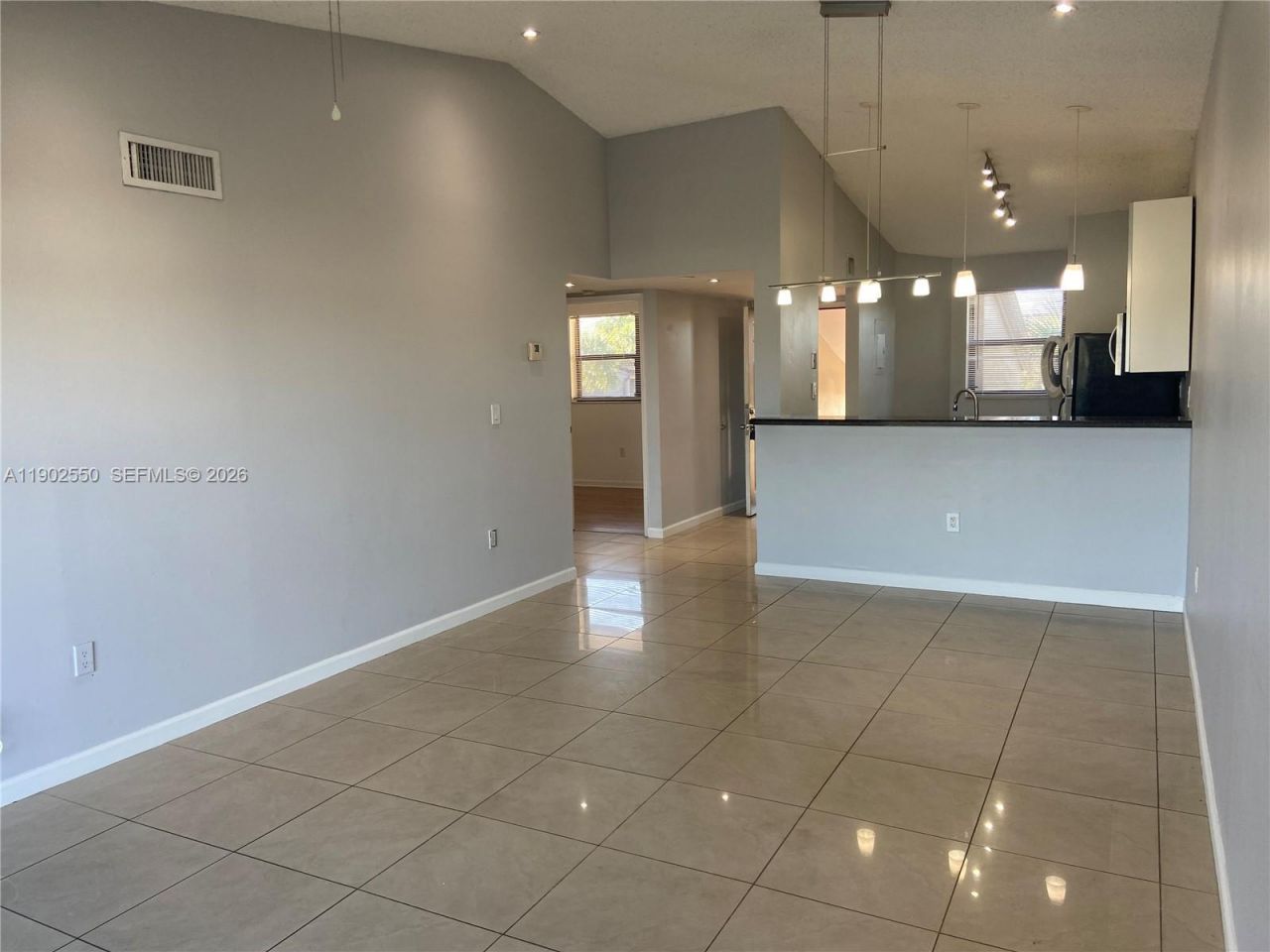 9849 Nob Hill Ln, Unit 9849, Sunrise, FL 33351 Photo