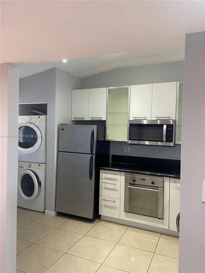 9849 Nob Hill Ln, Unit 9849, Sunrise, FL 33351 Photo