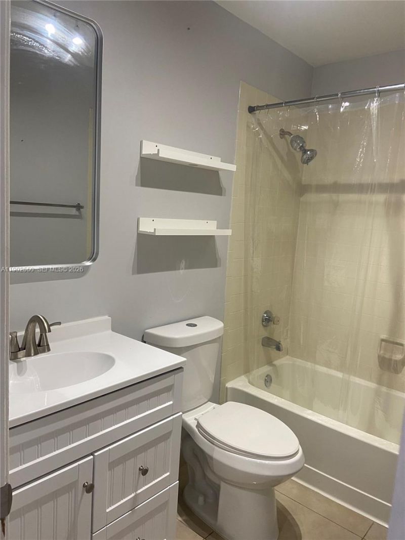 9849 Nob Hill Ln, Unit 9849, Sunrise, FL 33351 Photo