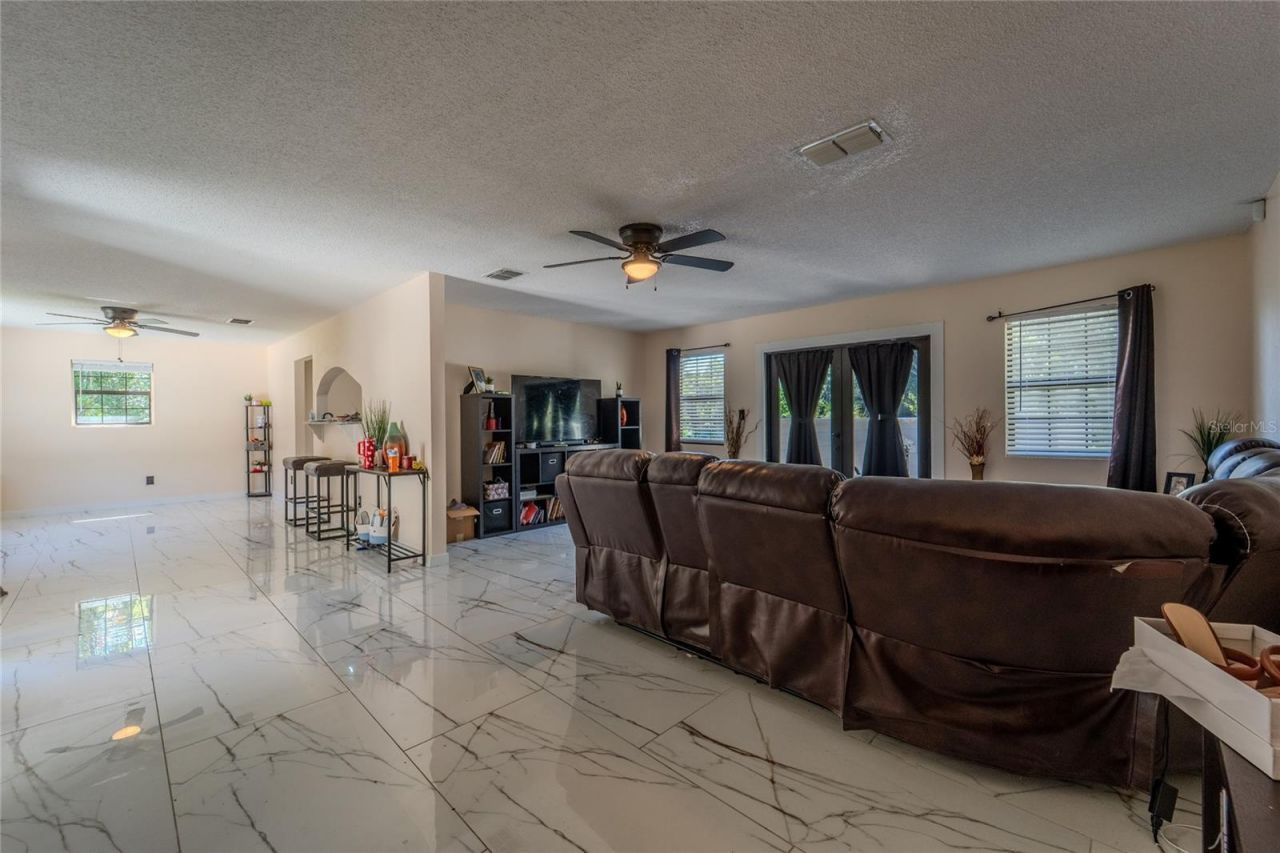 5044 College Drive, Orlando, FL 32811 Photo