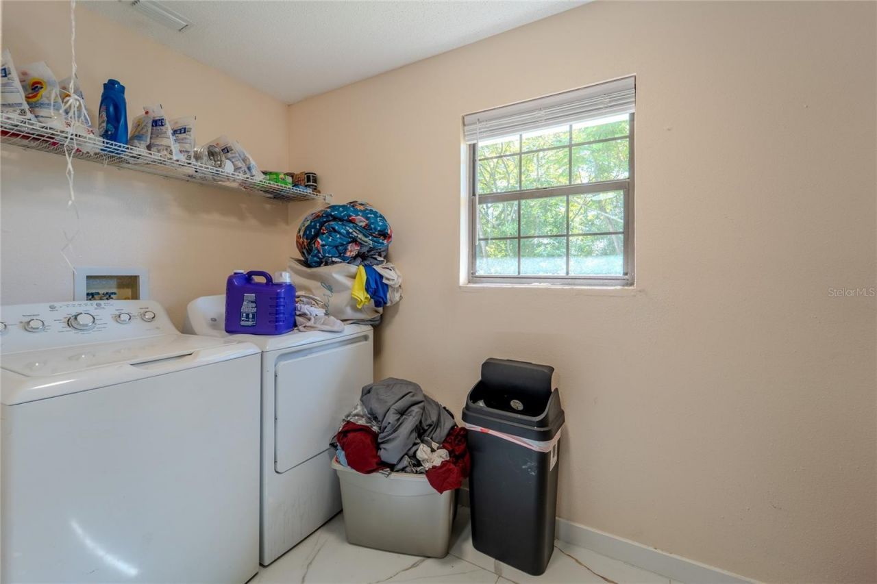 5044 College Drive, Orlando, FL 32811 Photo