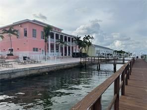 5075 Starfish Drive Se, Unit C, Saint Petersburg, FL 33705 Photo