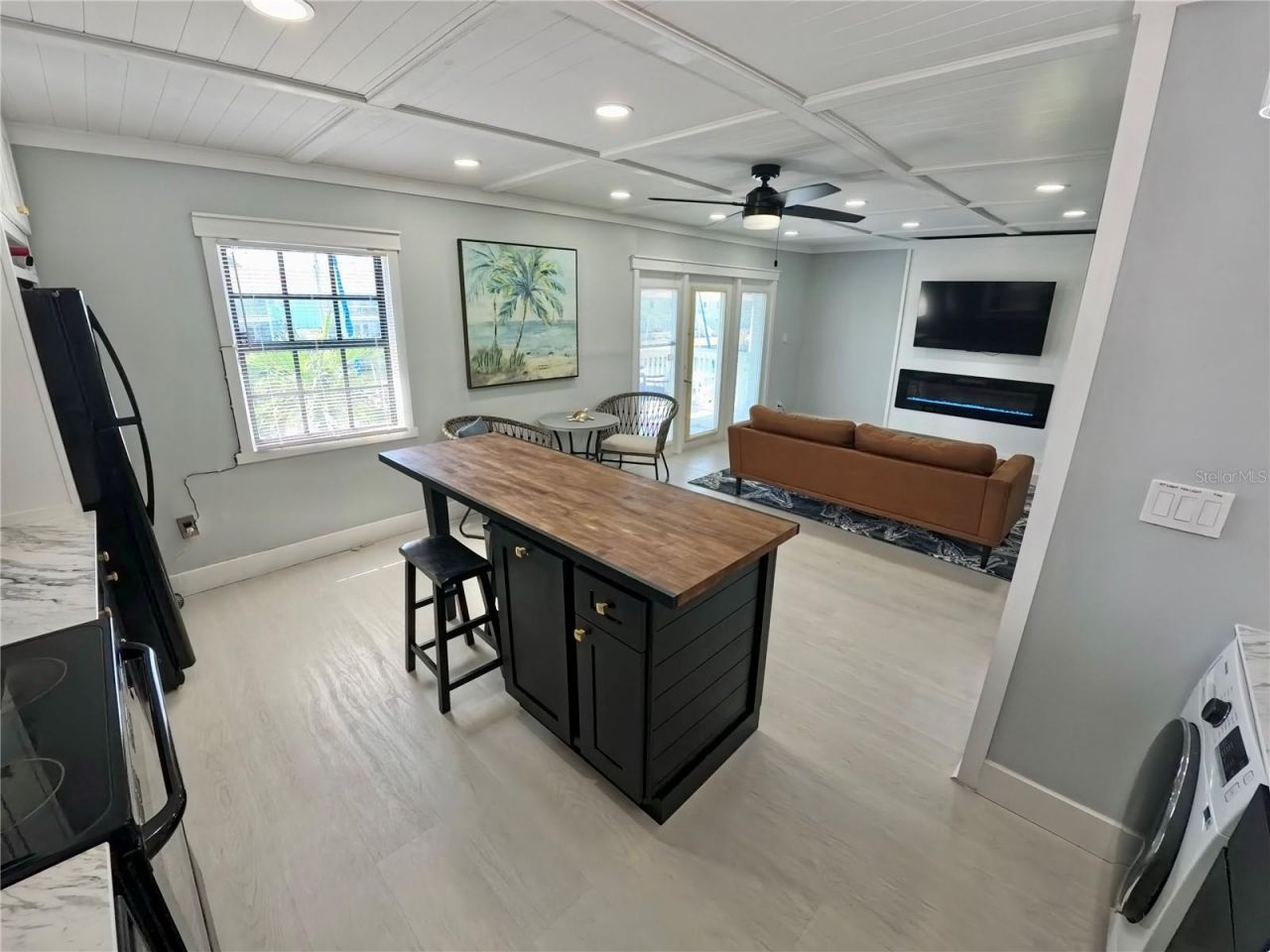 5075 Starfish Drive Se, Unit C, Saint Petersburg, FL 33705 Photo