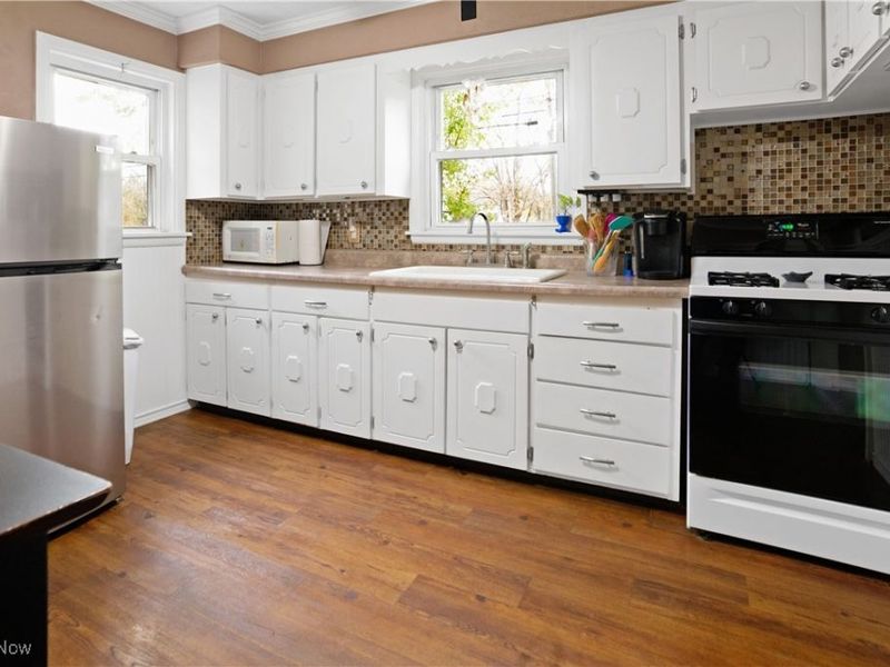 379 S Salem Warren Road, North Jackson, OH 44451 Photo 8