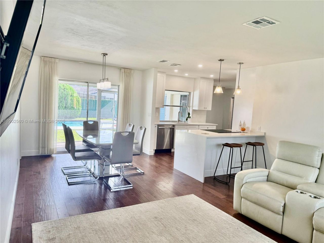 8 Tam O Shanter Ln, Boca Raton, FL 33431 Photo