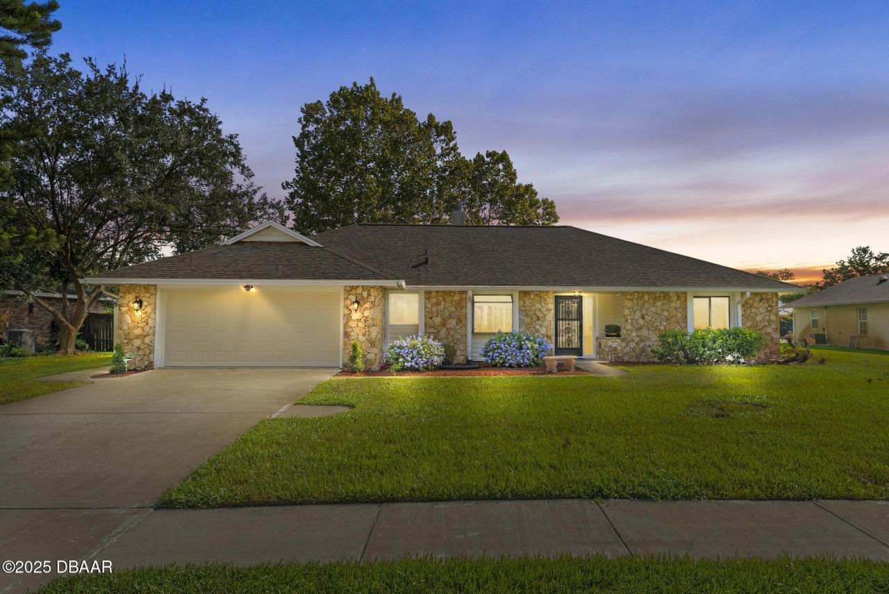 806 Black Duck Drive, Port Orange, FL 32127 Main Photo