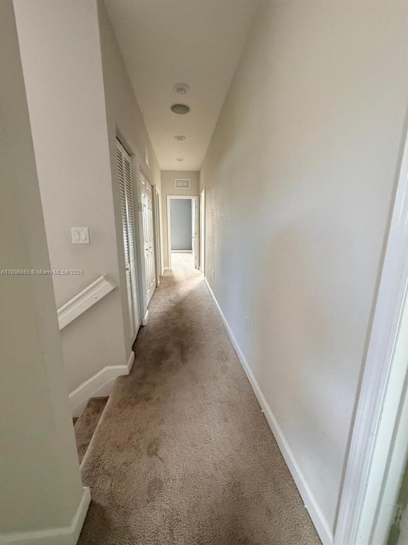 12715 SW 230th Ter, Miami, FL 33170 Photo