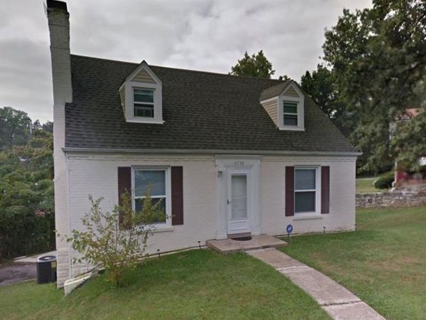 6710 Kenwood Drive, St Louis, MO 63121