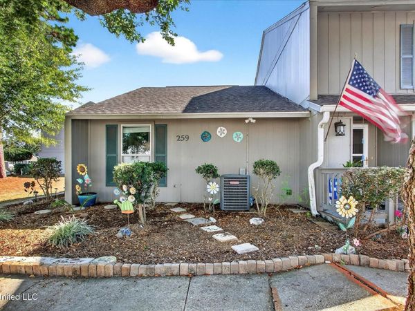 259 Highpoint Drive, Diamondhead, MS 39525