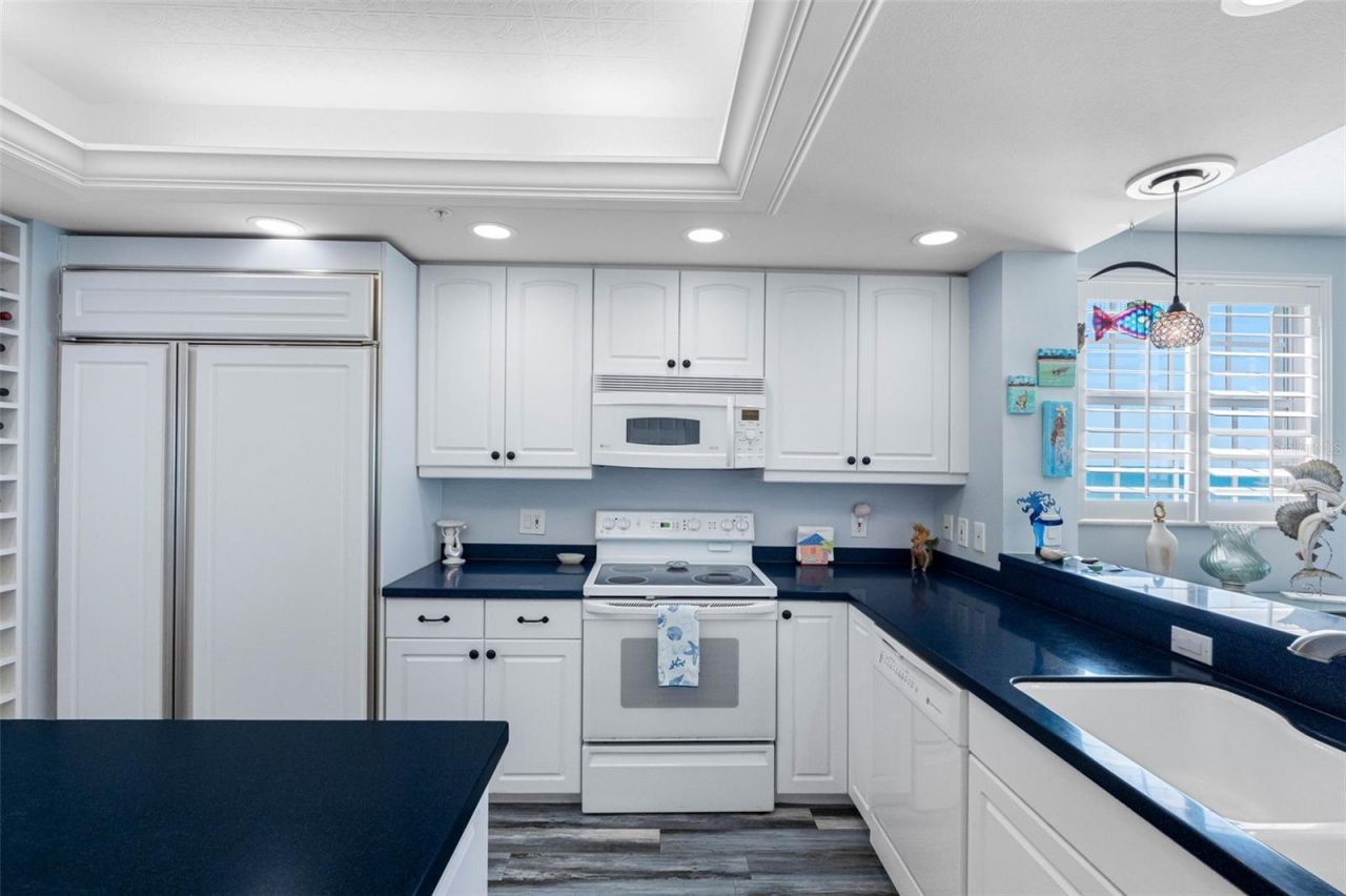 19710 Gulf Boulevard, Unit 301, Indian Shores, FL 33785 Photo