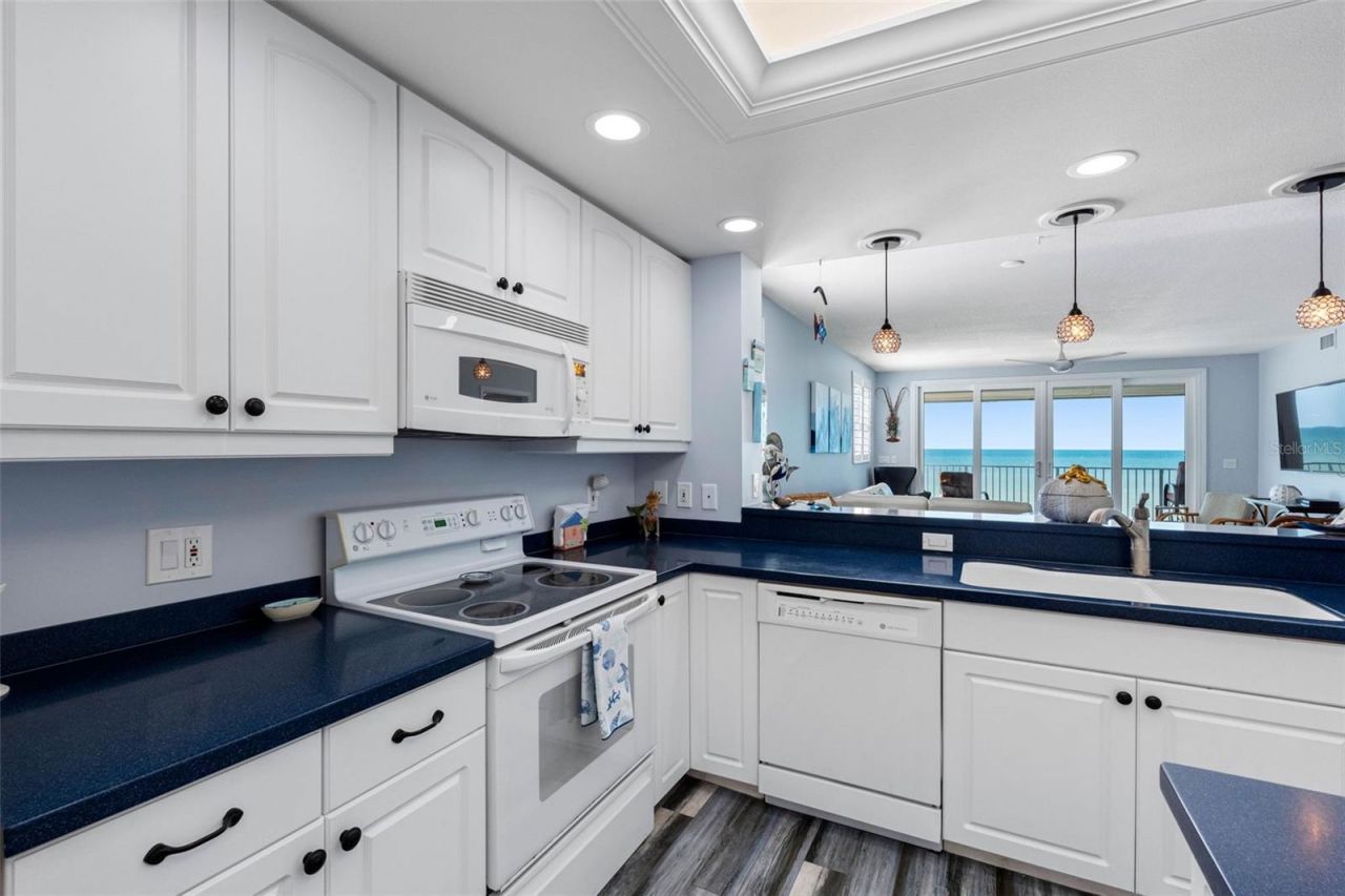 19710 Gulf Boulevard, Unit 301, Indian Shores, FL 33785 Photo