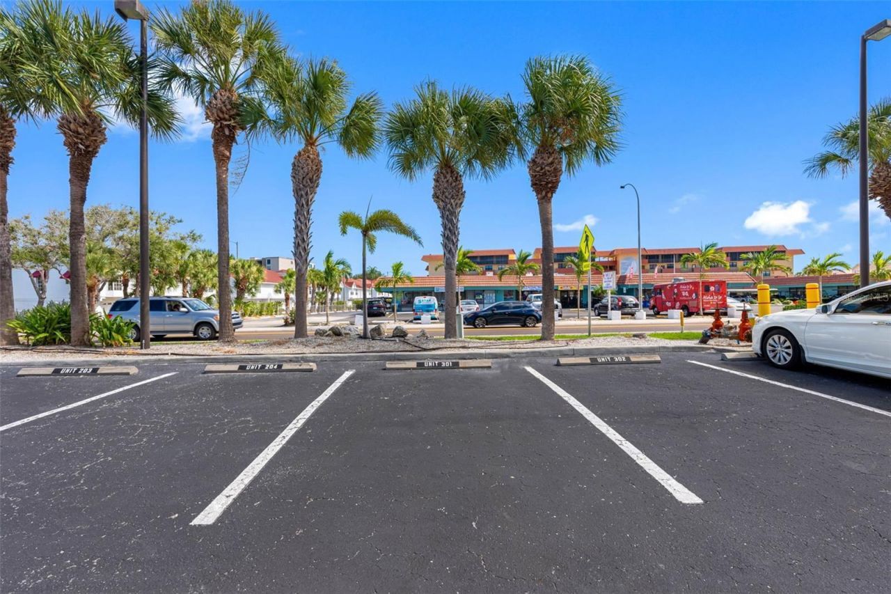 19710 Gulf Boulevard, Unit 301, Indian Shores, FL 33785 Photo