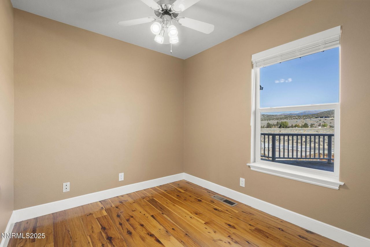 1100 Out-r-way, Gardnerville, NV 89410 Photo