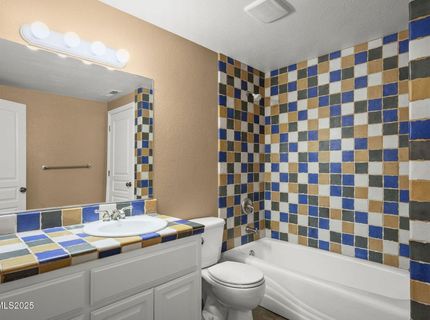 1100 Out-r-way, Gardnerville, NV 89410 Photo