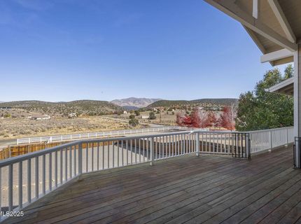 1100 Out-r-way, Gardnerville, NV 89410 Photo