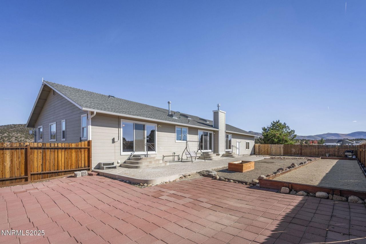 1100 Out-r-way, Gardnerville, NV 89410 Photo