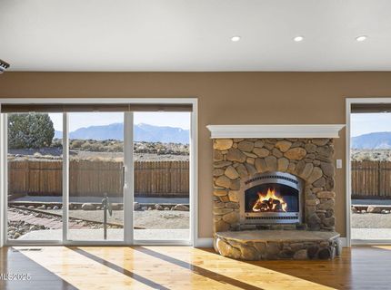 1100 Out-r-way, Gardnerville, NV 89410 Photo