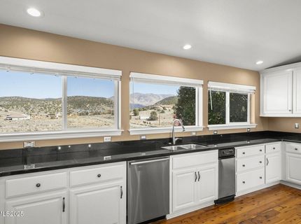 1100 Out-r-way, Gardnerville, NV 89410 Photo