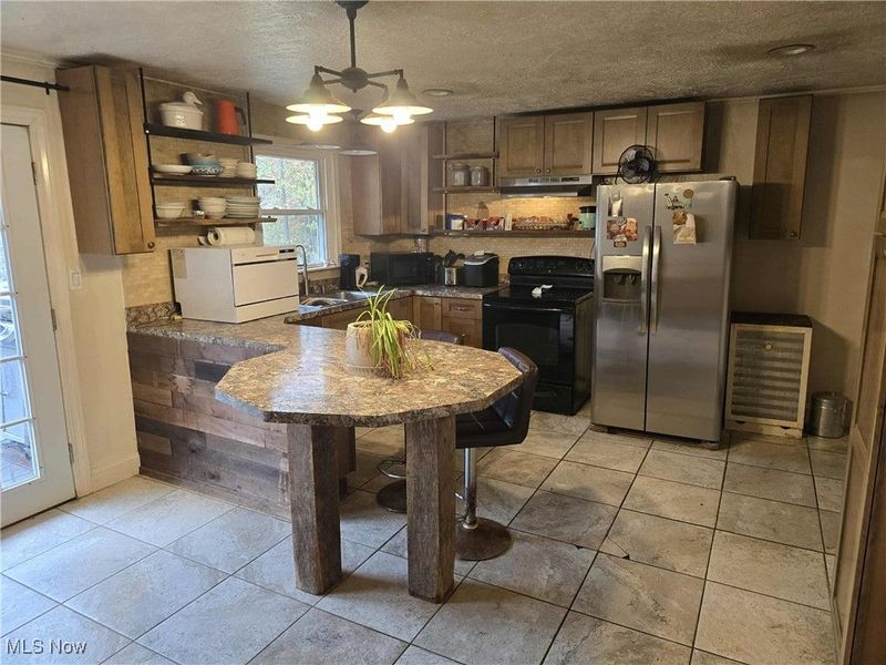 5429 US Route 422, Southington, OH 44470 Photo 8