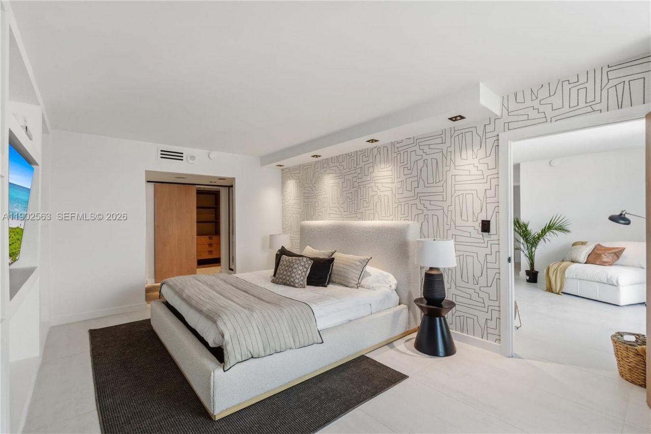 100 Bayview Dr, Unit 1901, Sunny Isles Beach, FL 33160 Photo