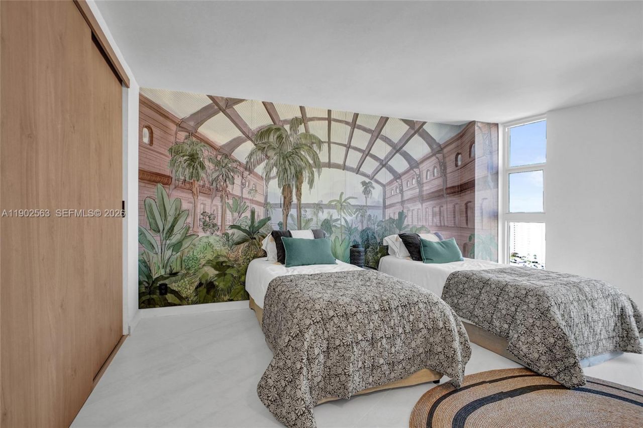 100 Bayview Dr, Unit 1901, Sunny Isles Beach, FL 33160 Photo