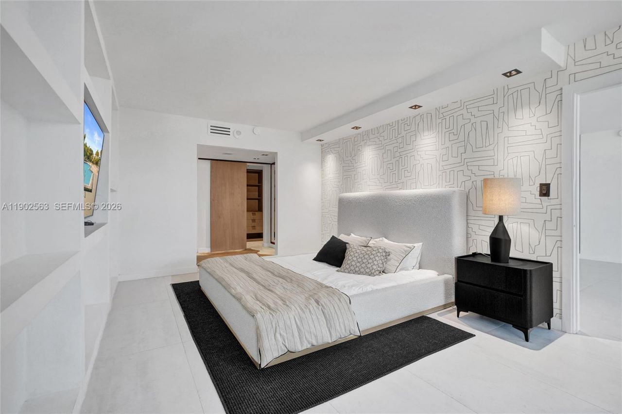 100 Bayview Dr, Unit 1901, Sunny Isles Beach, FL 33160 Photo